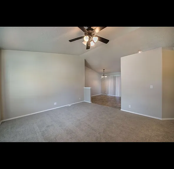 13646 W Meadowdale Dr — Photo 3