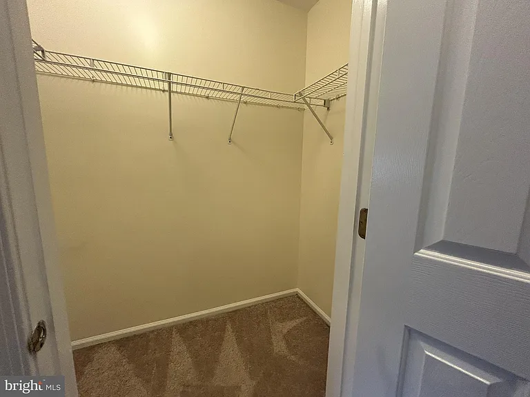 2016 Greenes Way Cir — Photo 27