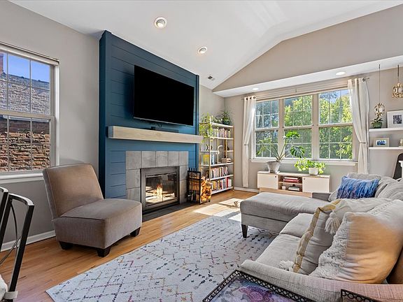 4th image of 2710 W Haddon Ave #3