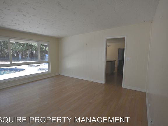 4th image of 538 Calle Sequoia