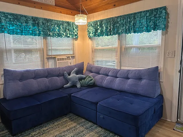 174 N Shore Blvd #8 — Photo 3
