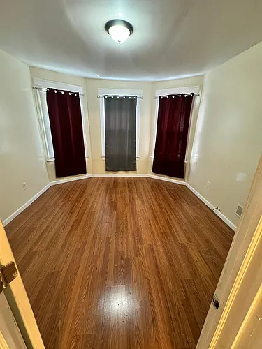 373 S 18th St #1 Photo 1 373 S 18th St #1 Photo 1