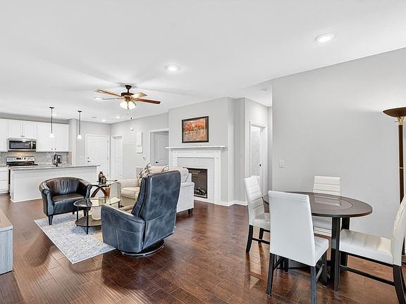 3rd image of 651 N Watters Rd #5305