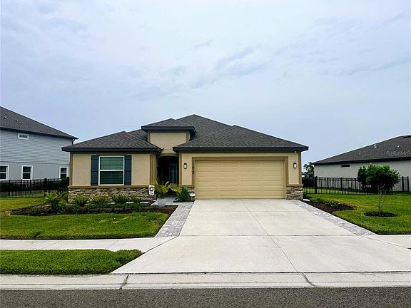 3rd image of 11612 Armada Way