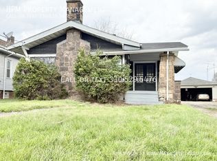 3015 11th St SW, Canton, OH 44710