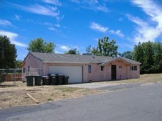 5th image of 8500 Shawnee Ave