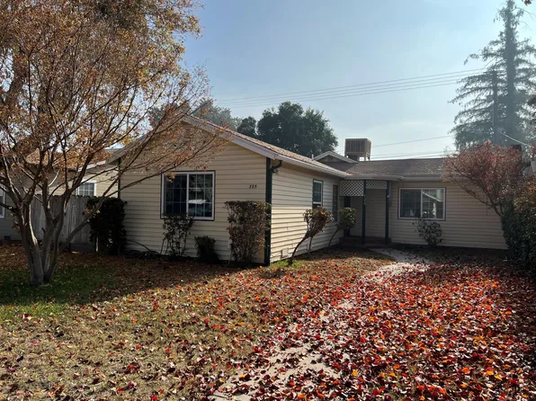 725 E Apricot Avenue, Tulare, CA 93274