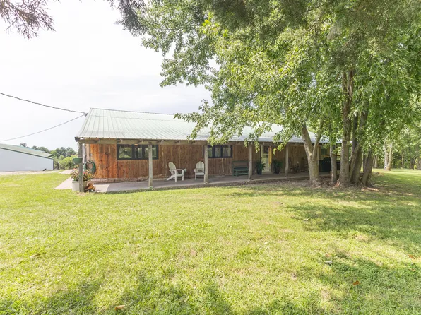 7198 Us Highway 24, Huntsville, MO 65259