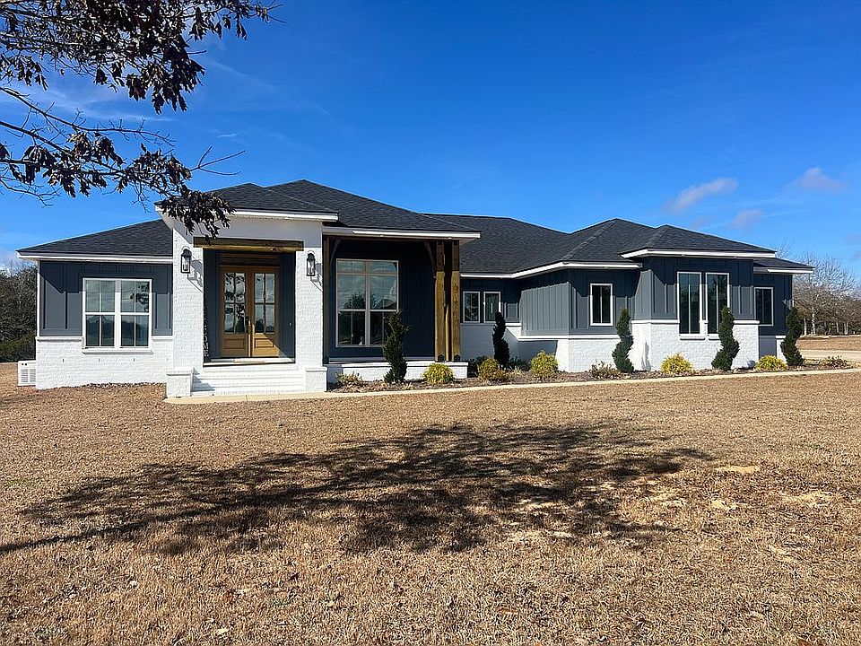 1st image of 2410 Timber Ln