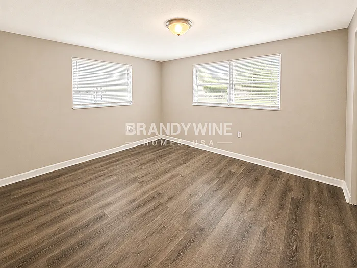 7317 Oak Crest Dr — Photo 17