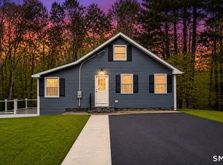 15 Towner Lane, Oxford, CT 06478