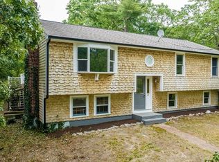 6 Black Cat Rd, Plymouth, MA 02360