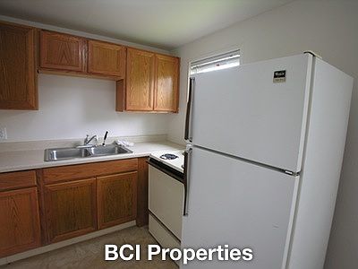 3rd image of 8815 Lochburn Ln SW APT 4