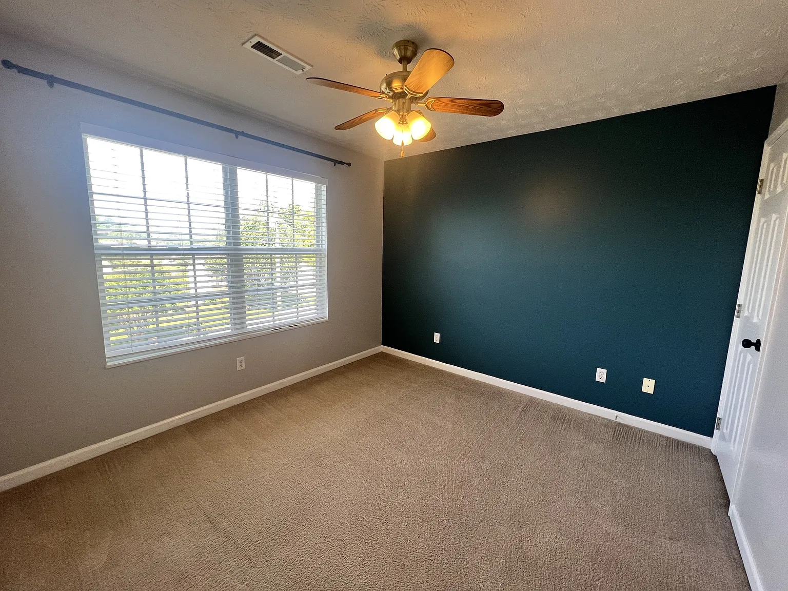 5812 San Cristebal Lane - 1 — Photo 4