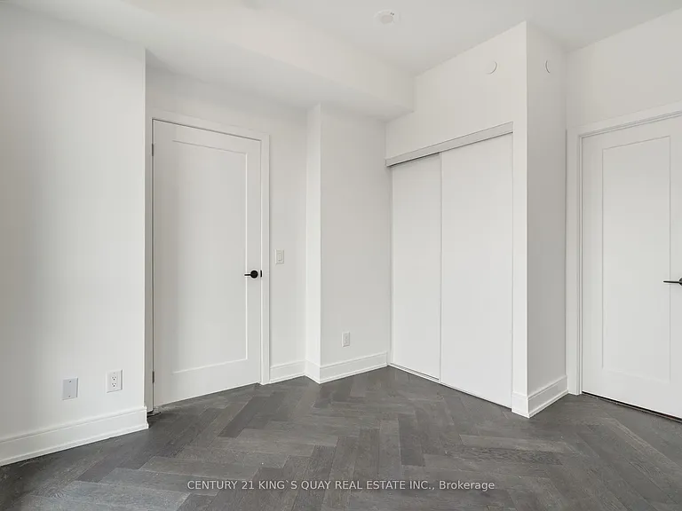 8888 Yonge St #1104 — Photo 37