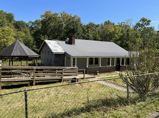 820 Park Ave NE, Norton, VA 24273