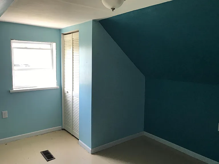 4737 Plover Ave — Photo 8