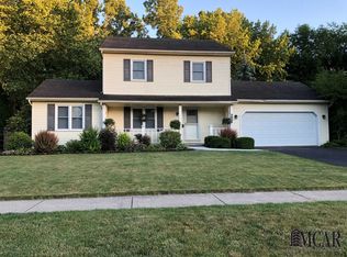 3825 Oldbury St, Lambertville, MI 48144