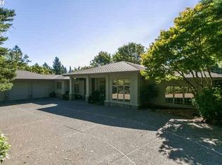 990 SW 67th Pl, Portland, OR 97225