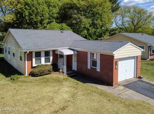 16 Hudson Parkway, Whiting, NJ 08759