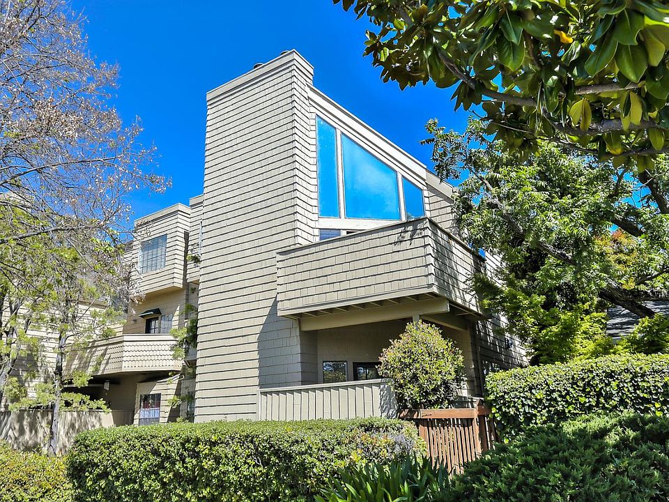 1st image of 447 College Ave