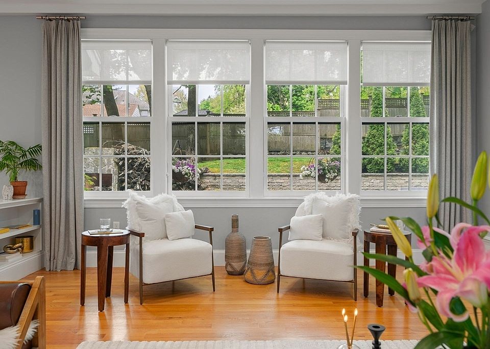 1st image of 165 Park Ave #165