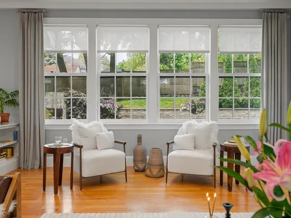 165 Park Ave #165, Arlington, MA 02476
