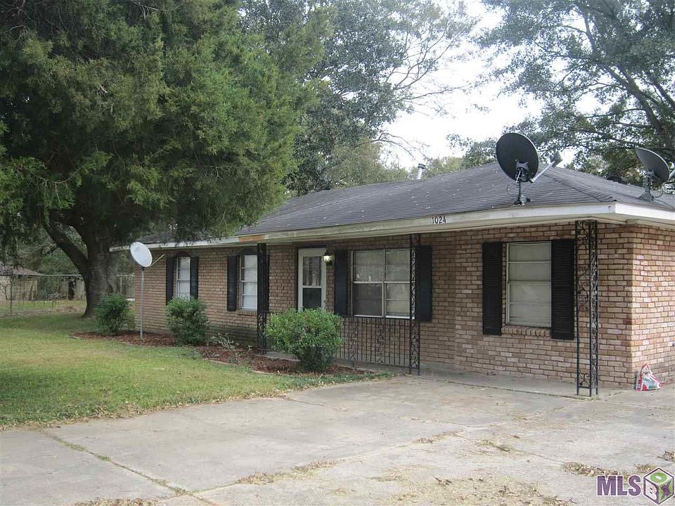 1st image of 1024 Southwest Dr