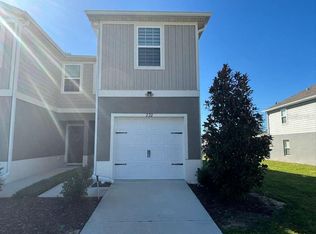 222 Blueberry Ln, Davenport, FL 33837
