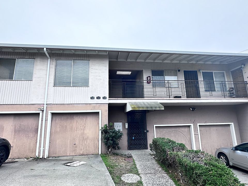 1st image of 1239 S 55th St