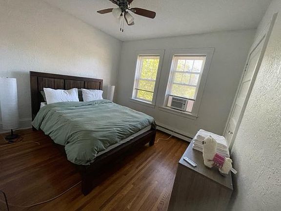 4th image of 169 Victoria St N #3