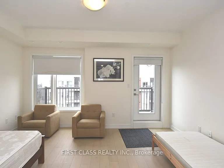88 William Duncan Rd — Photo 19