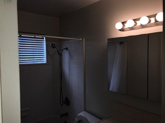 5th image of 1720 48th Ave APT C