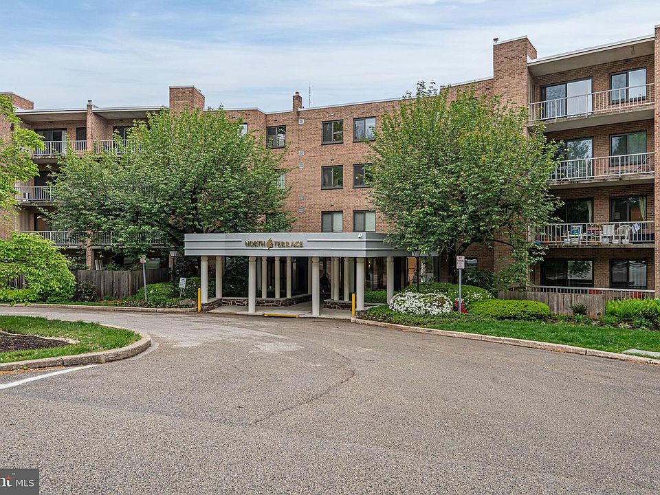 1st image of 1655 Oakwood Dr APT N404