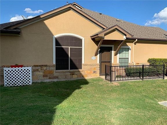 3rd image of 1900 Little Elm Trl APT 133