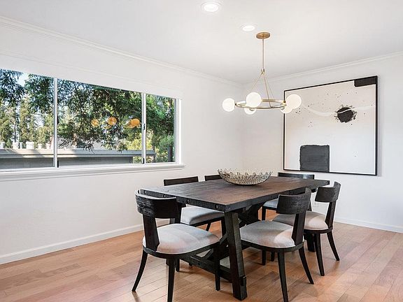 4th image of 1121 Douglas Ave APT 301