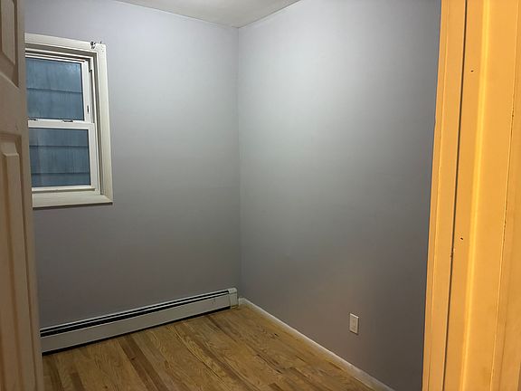 3rd image of 127 Spring St Unit 1