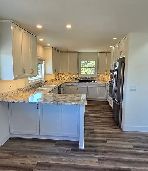 5136 Hillcrest Dr — Photo 58