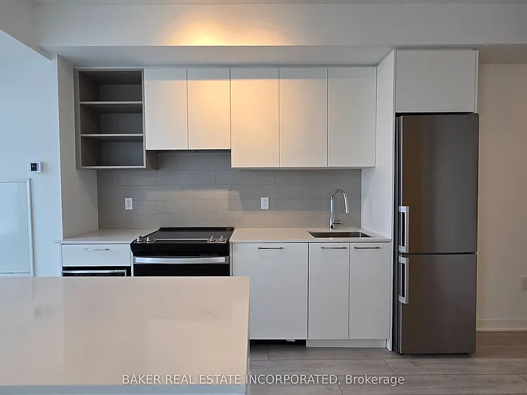 260 Malta Ave #903 — Photo 2