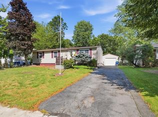 295 Bucyrus Dr, Amherst, NY 14228