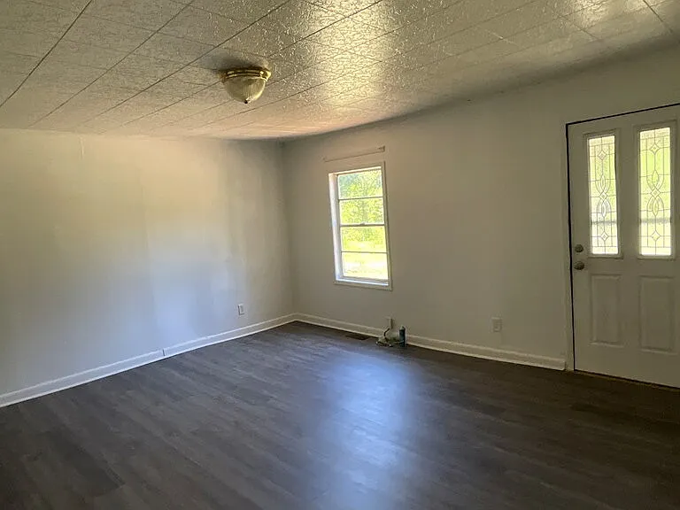 195 Bay Rd #A — Photo 18