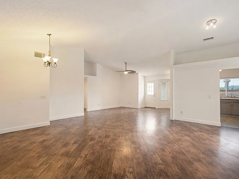 22943 Navut Ave — Photo 6