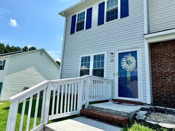 110 Pinegrove Court, Jacksonville, NC 28546