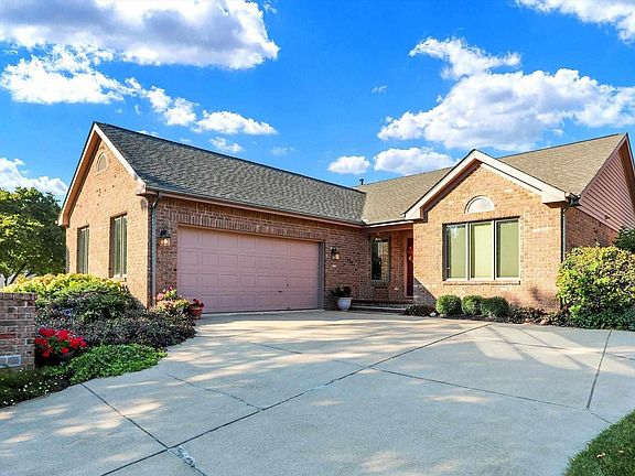 2nd image of 3630 Glenridge Ln