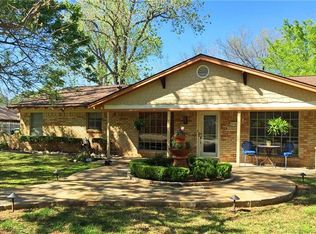 2316 Ridge Ln, Grapevine, TX 76051