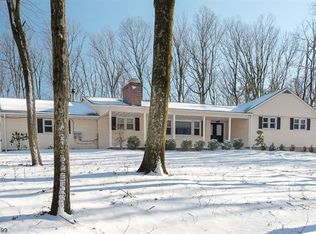 5 Puddingstone Rd, Morris Plains, NJ 07950