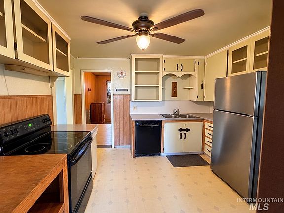 5th image of 125 E 6th St