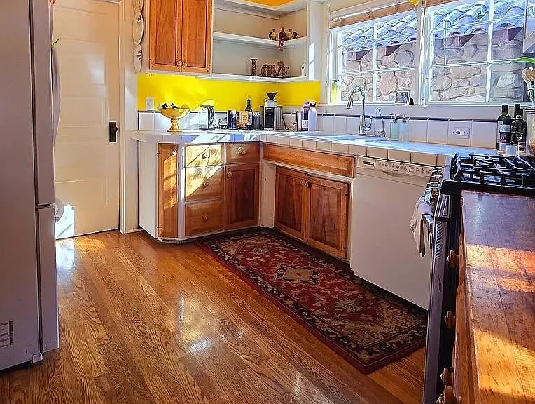 1450 McAndrew Rd — Photo 13