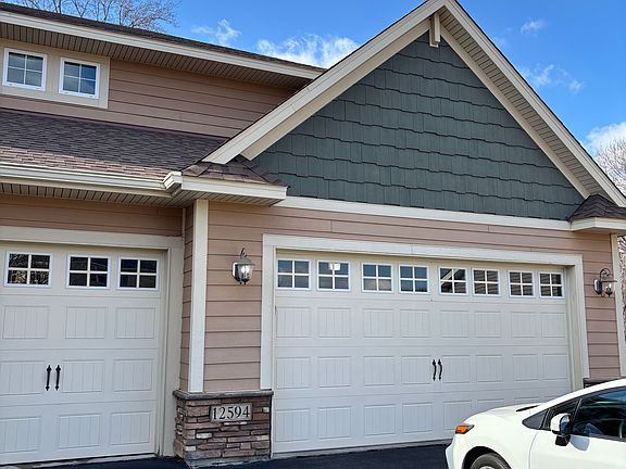 4th image of 12594 Xylite St NE