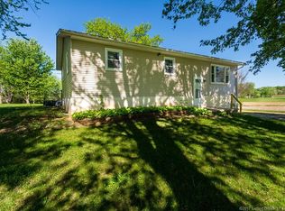 7785 Oak Park Rd NE, New Salisbury, IN 47161